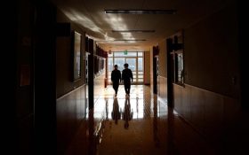 Resesi Seks Meningkat di Jepang: Banyak Sekolah Terancam Tutup